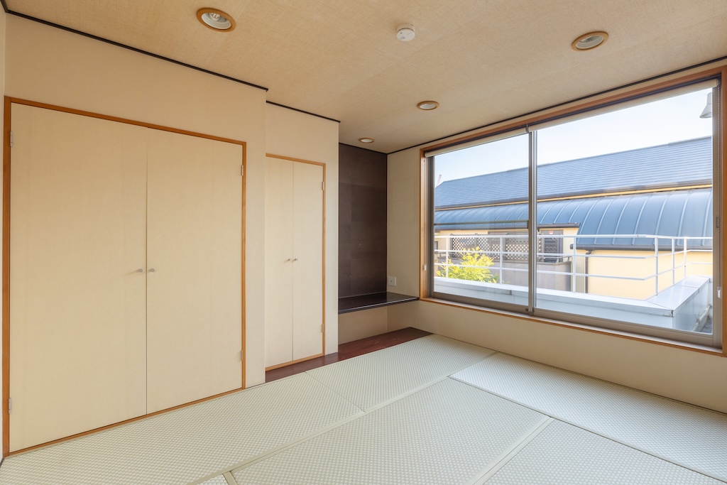 株式会社ダイムス（本社：東京都墨田区、代表：榎木園 翼、以下ダイムス）は、東京都世田谷区の一棟貸切の宿泊施設、「Okusawa Private House」の運営を開始しました。